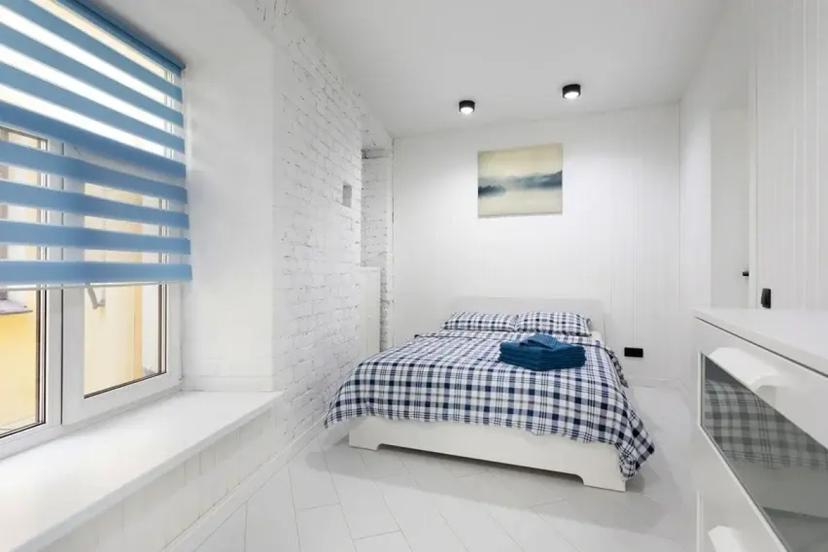 Апартаменты двухкомнатная квартира на Восстания 3-5