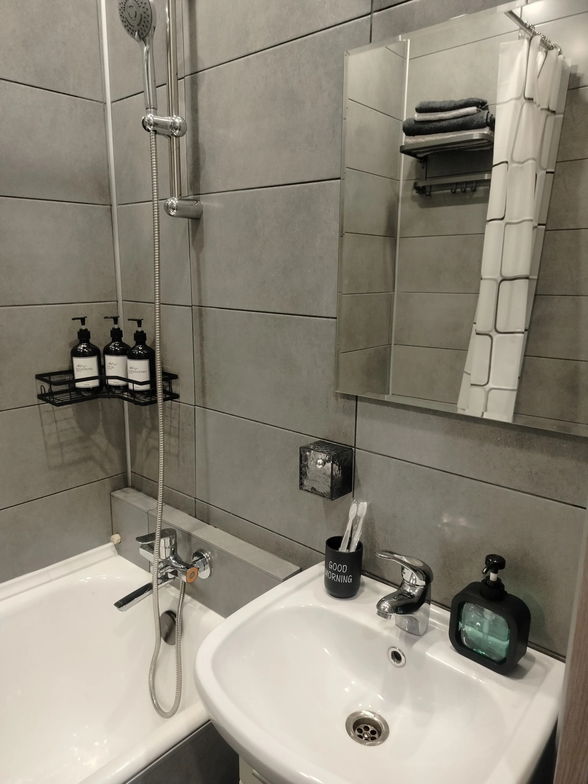 Апартаменты L&R Room