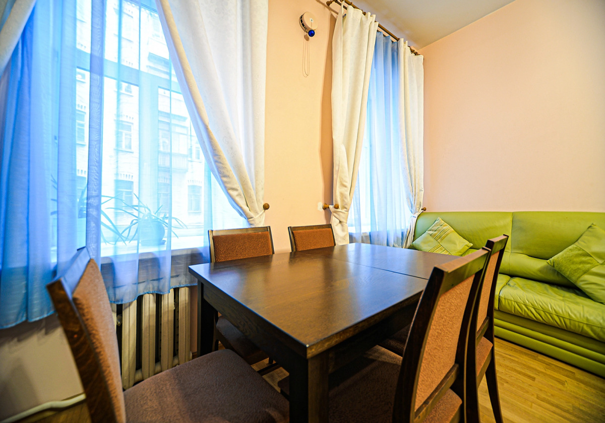 Апартаменты КвартирникN на набережной Мойки 30