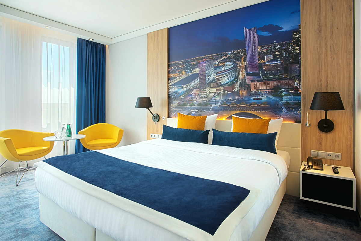 Отель Golden Tulip Warsaw Airport