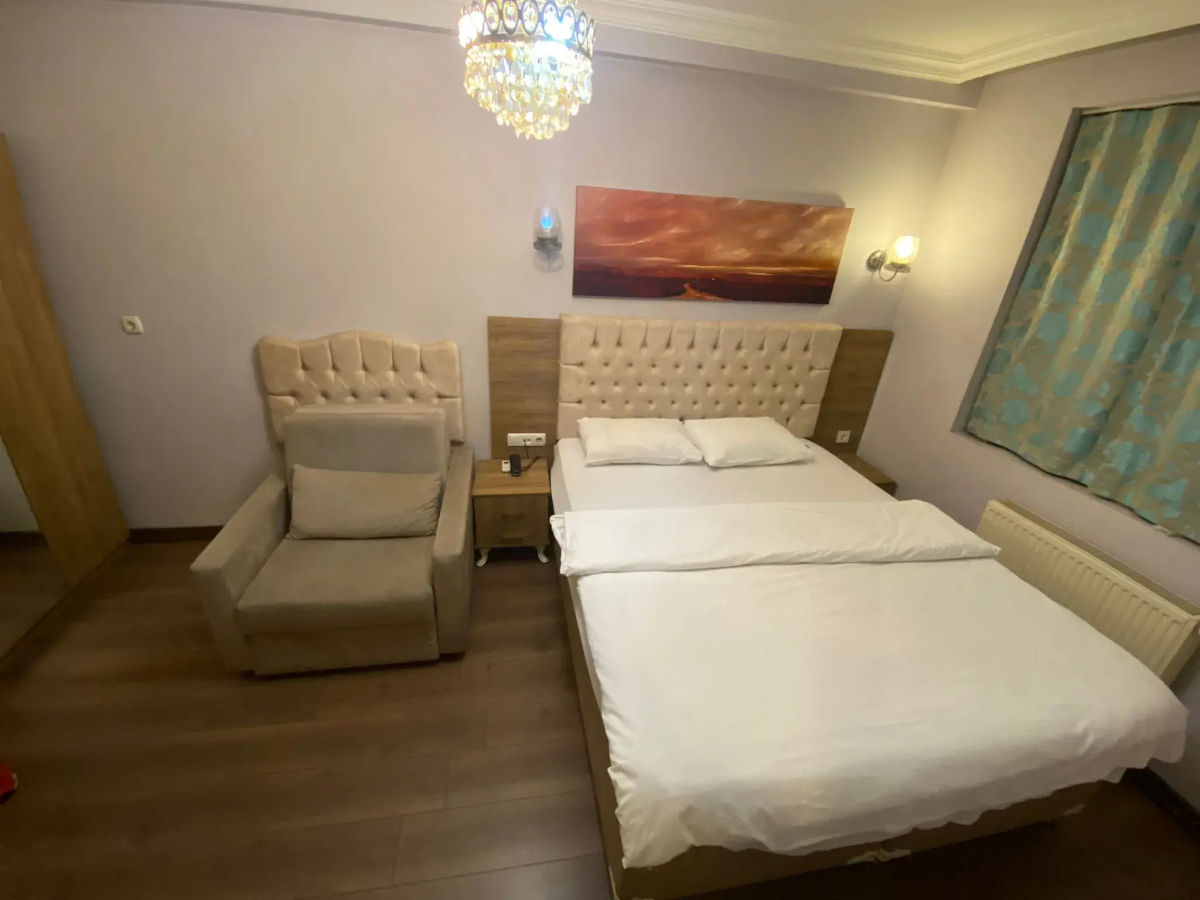 Отель Taksim Sem