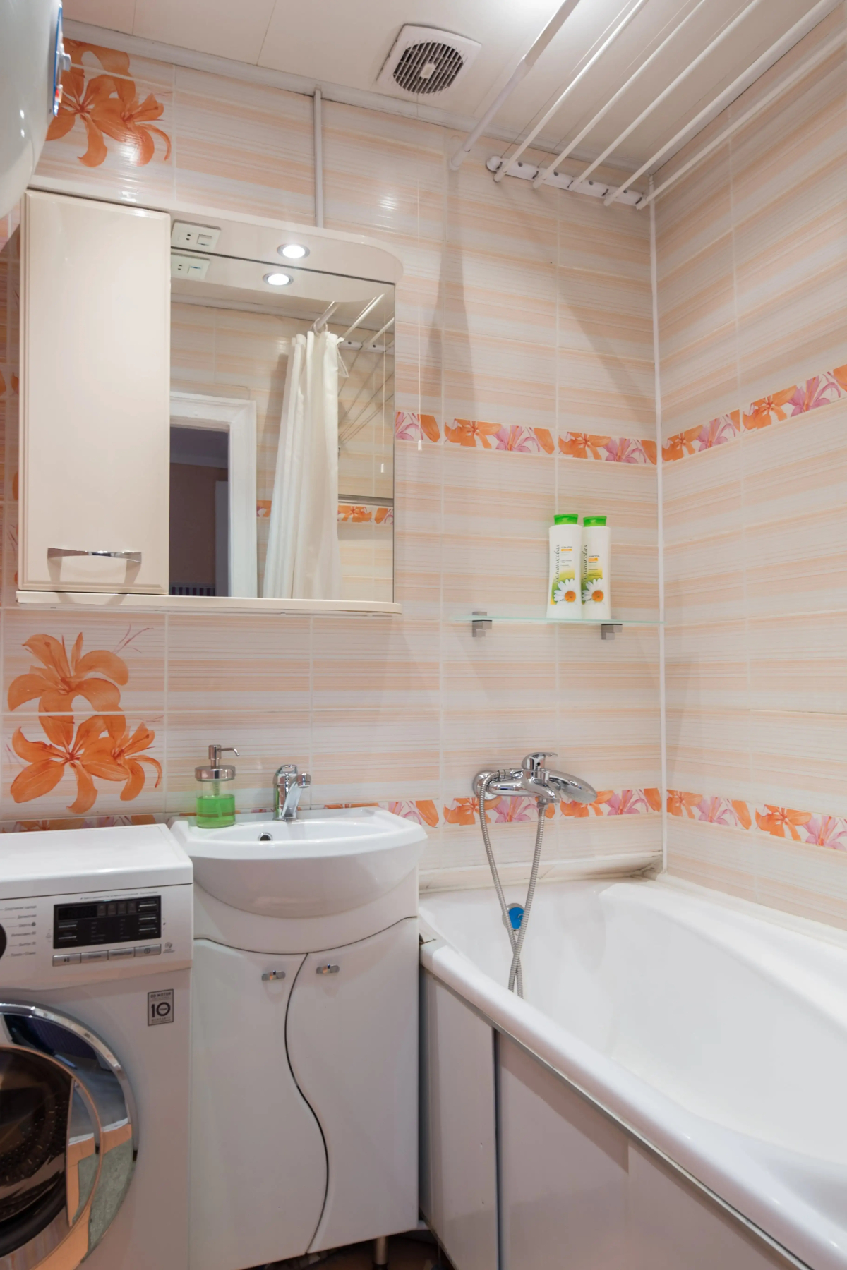 Апартаменты 1-комнатные HomeApart Ленина, 9