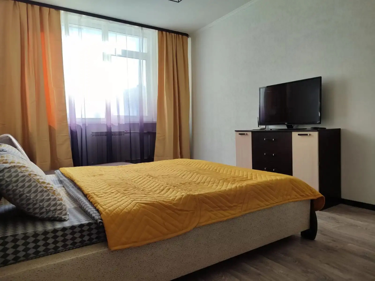 Апартаменты LikeHome на Салмышской 64/1