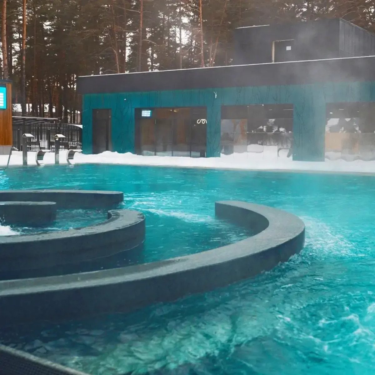 Отель Лесники