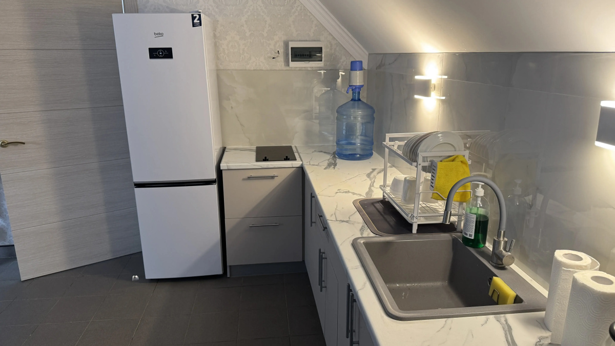 Отель Саяны
