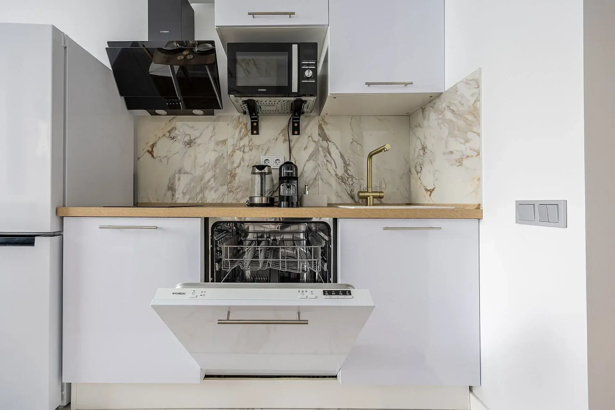 Апартаменты Дизайнерские с кухней гостиной