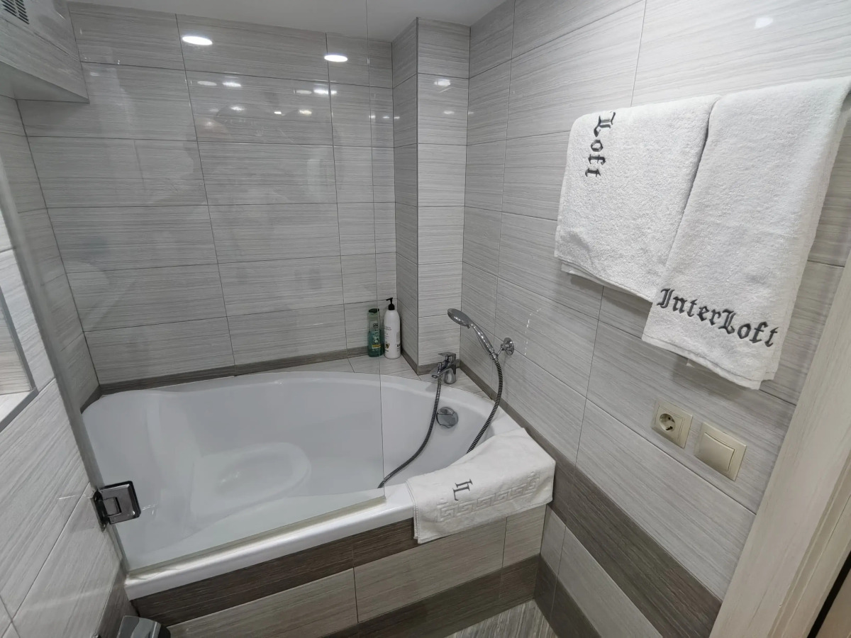 Апартаменты InterLoft 1917