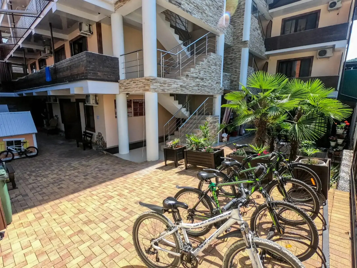 FamilyClub Созвездие - бассейн под облаками