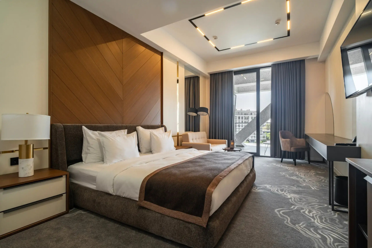 Отель Riviera Hotel