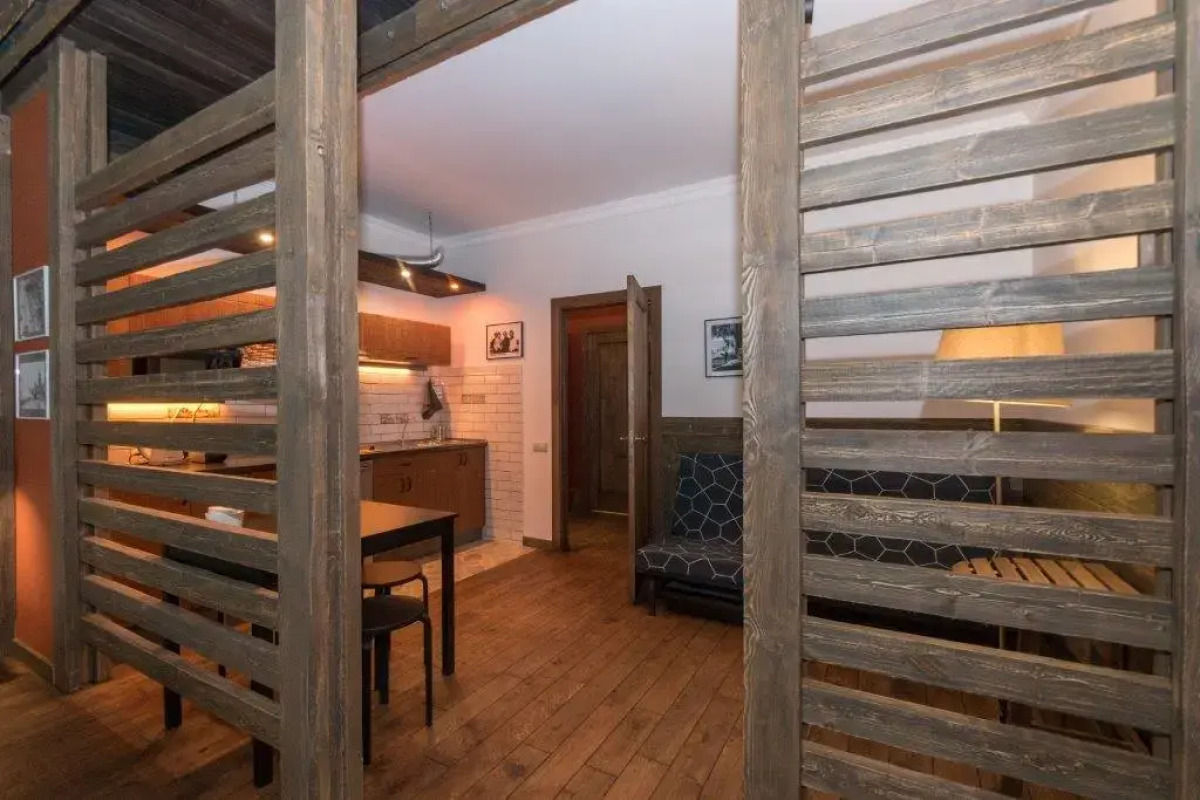 Апартаменты в Центре Города у Нарымского Сквера