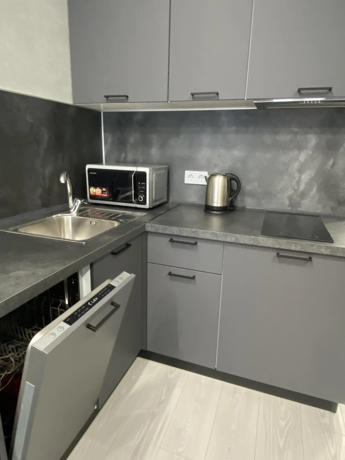 Апартаменты Platinum Aparts (Аллея Парк)