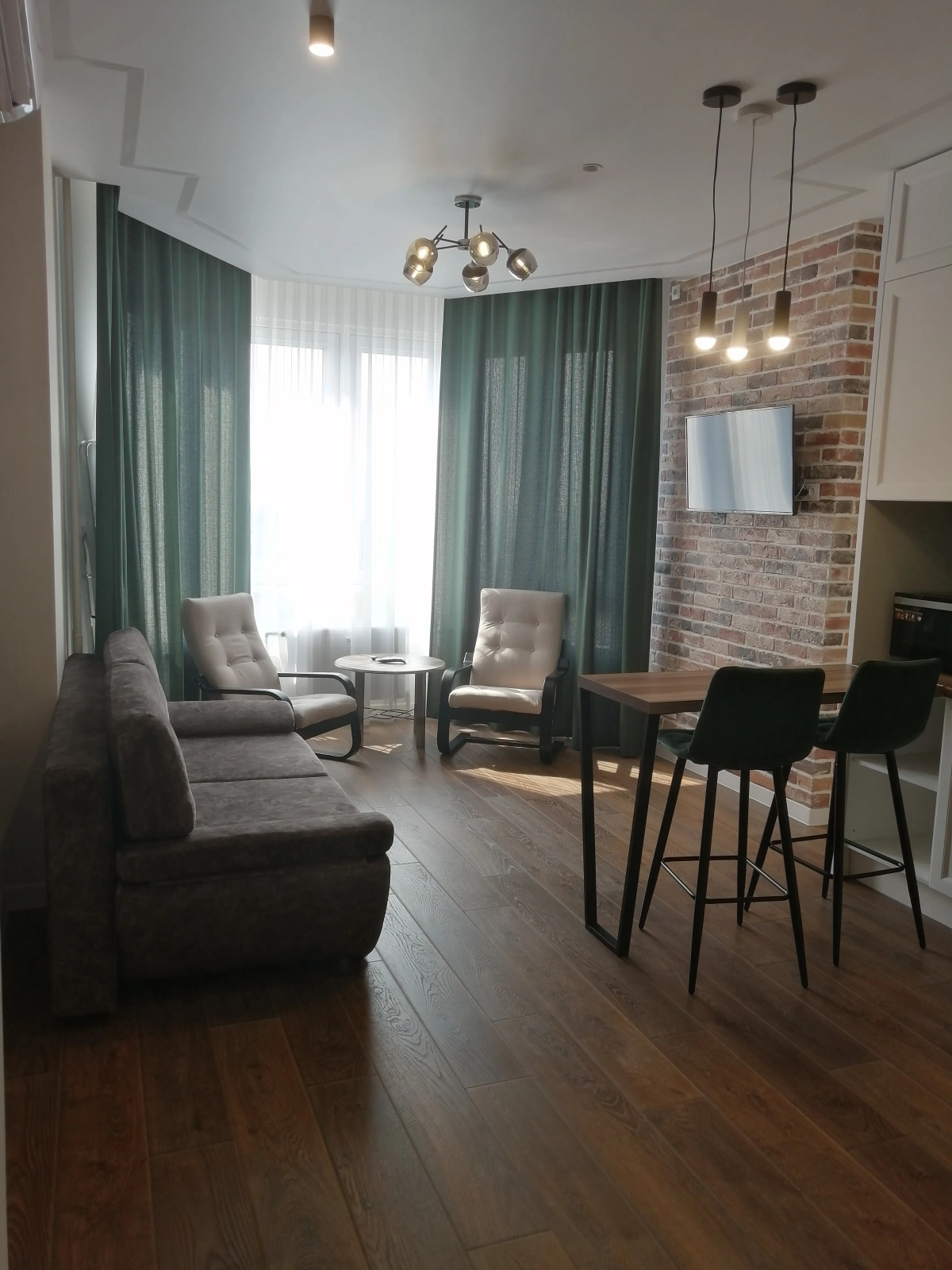 Апартаменты В КМ Tower Plaza