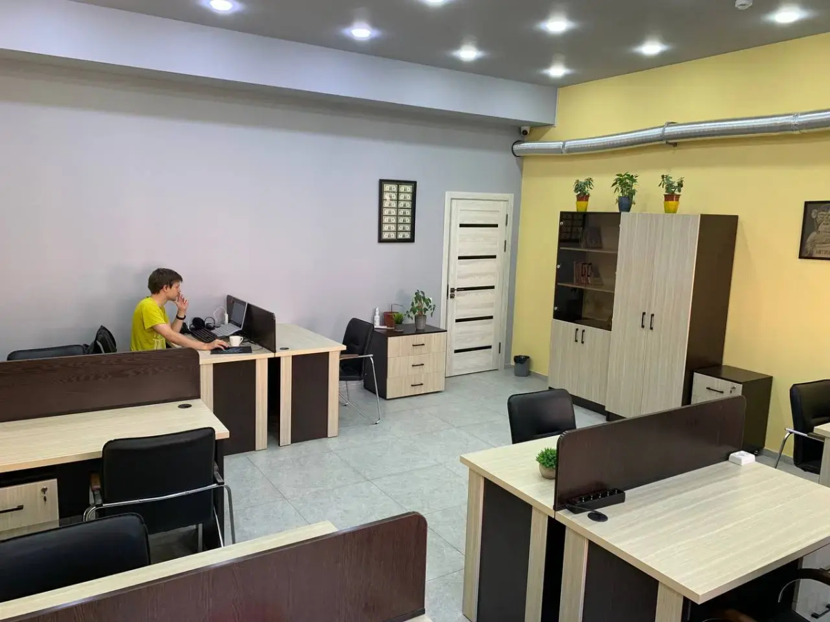 Хостел Safarov's Family Hostel