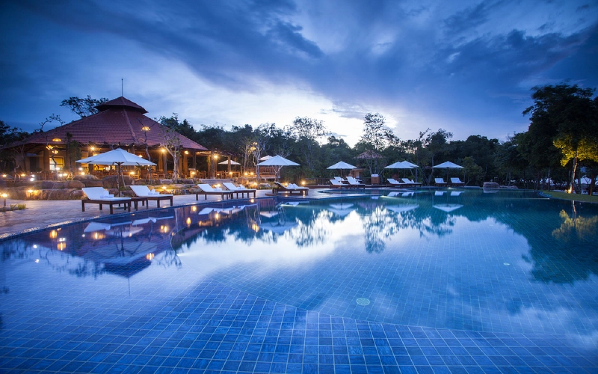 Курортный отель Green Bay Phu Quoc Resort & Spa