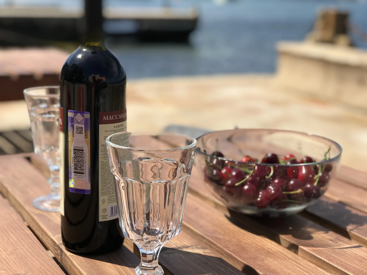 Яхт-клуб Кайрос