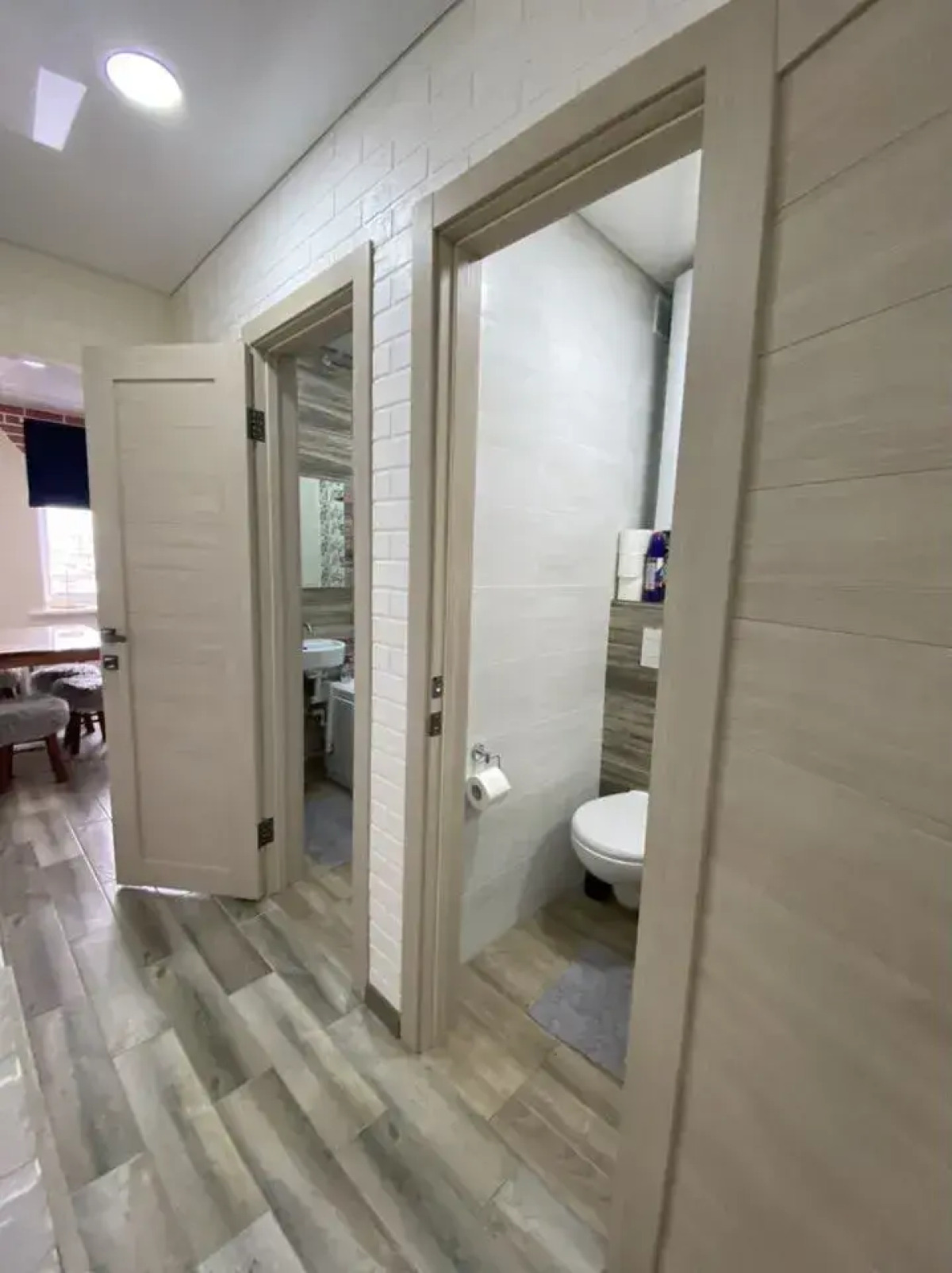 Квартира четырехкомнатная на Цюрупы, 84