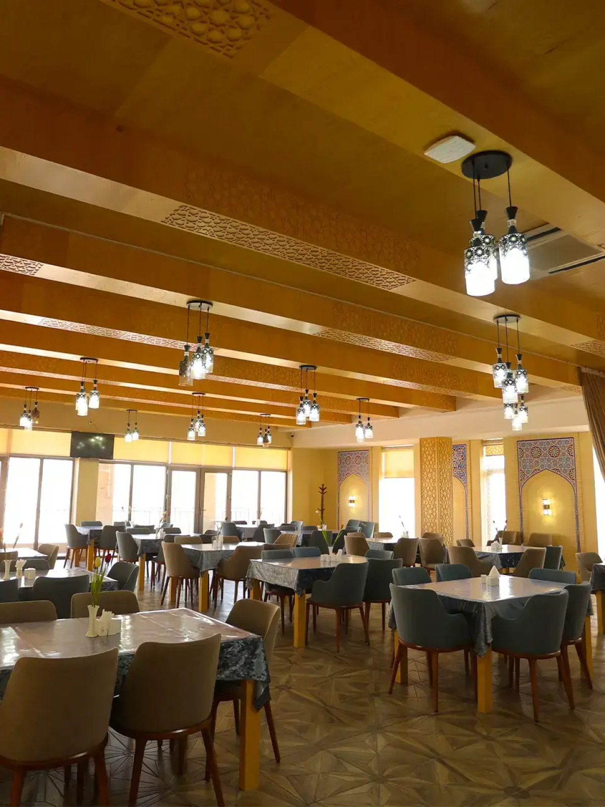 Отель Dunyo Palace