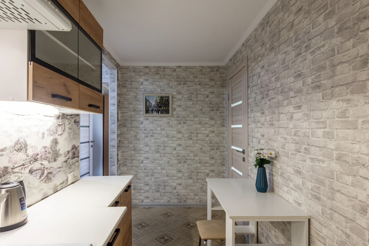 Квартира на Леселидзе 10