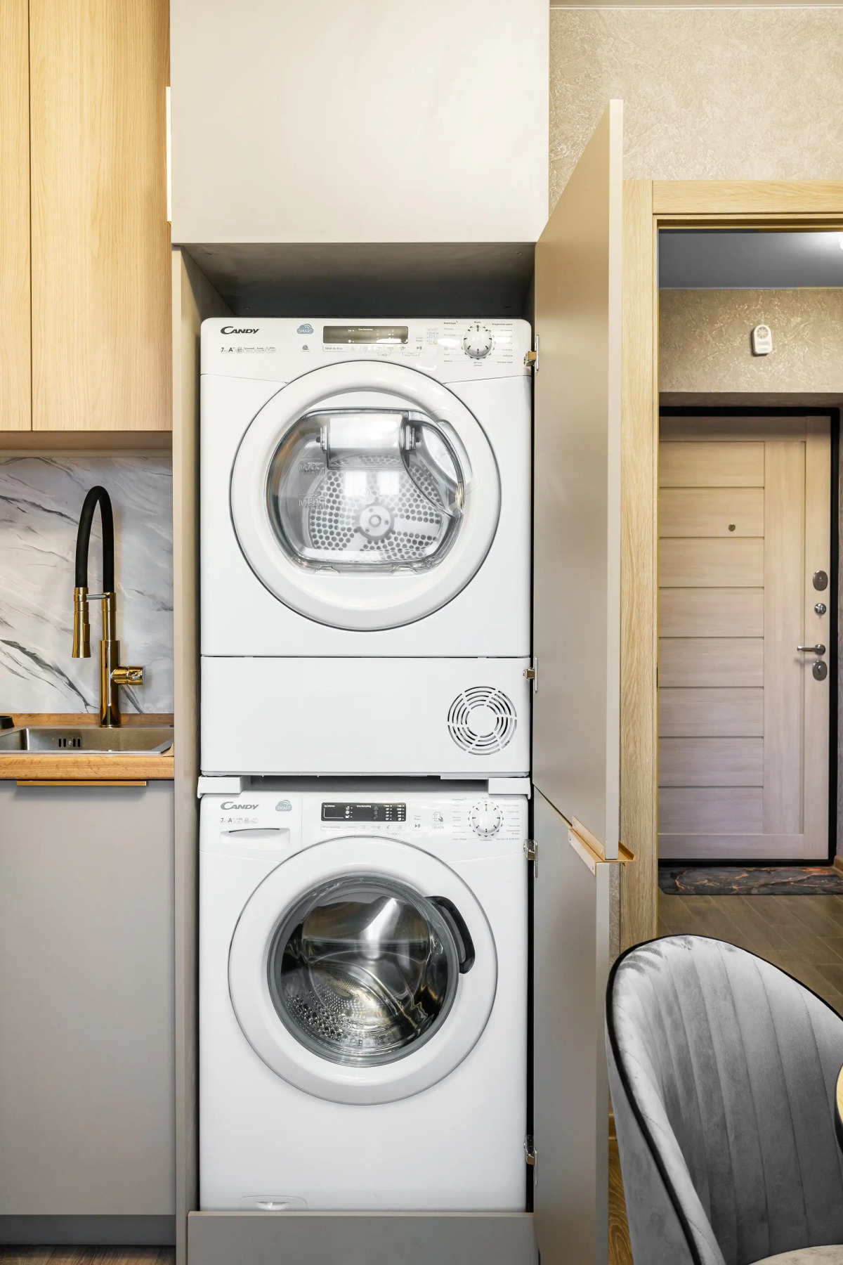 Апартаменты GLOBALSTAY Солнечная 1 Комнатная на Набережной Днепра