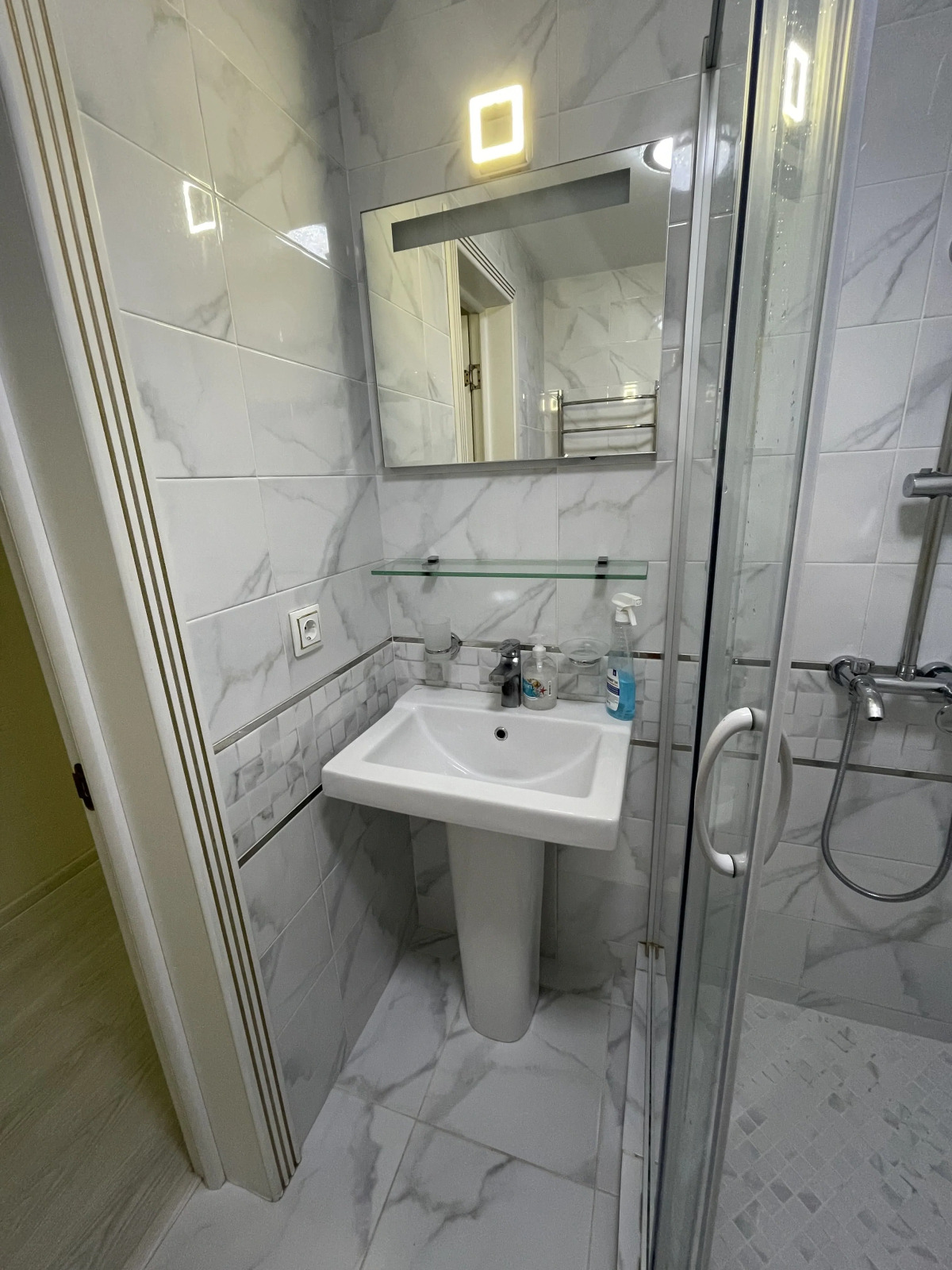 Апартаменты на Навагинской 3