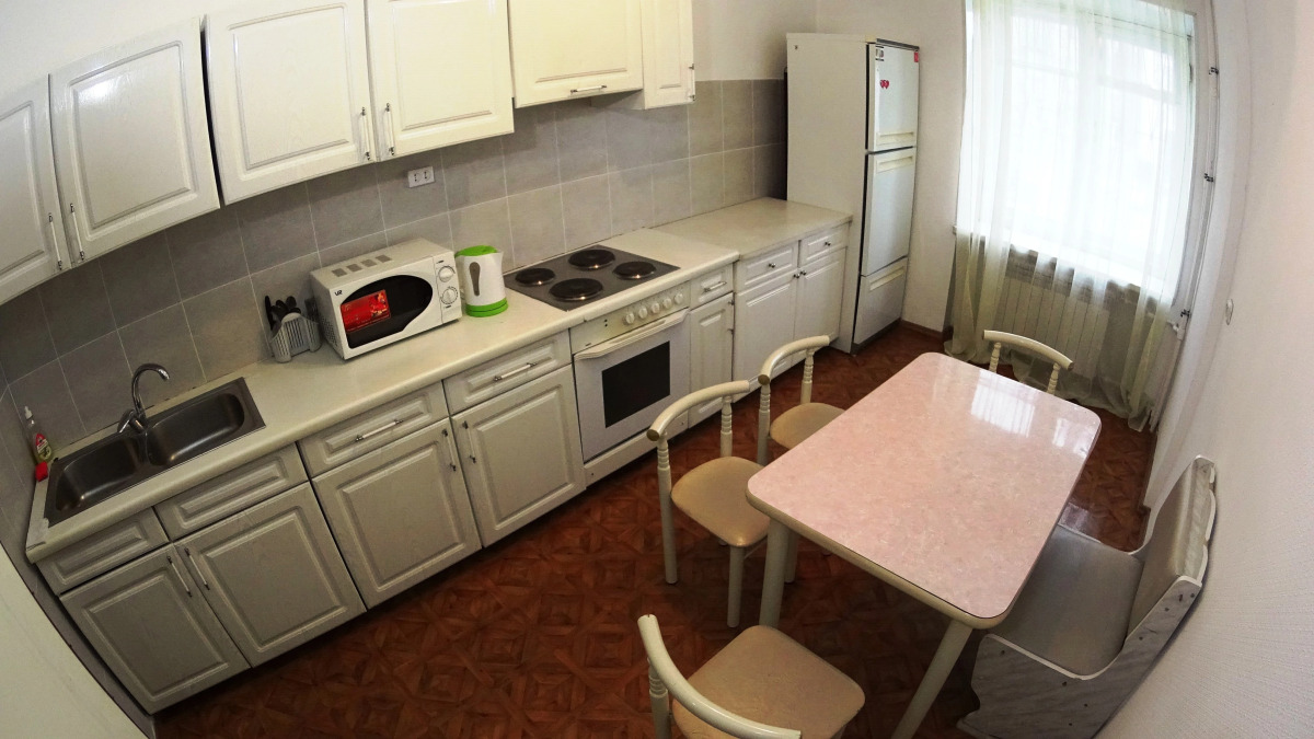 Апартаменты Челюскинцев 5