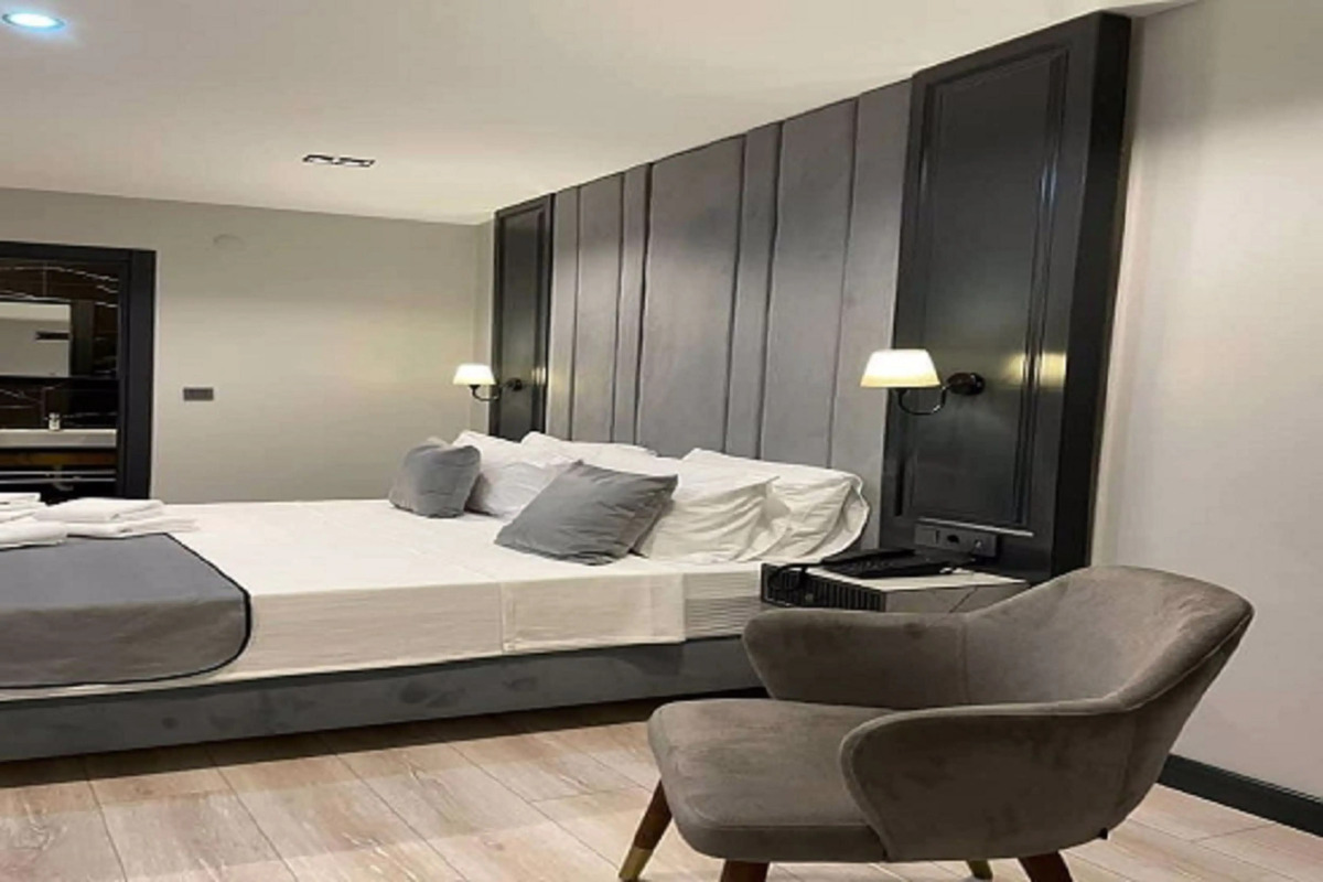 Отель Express Plus