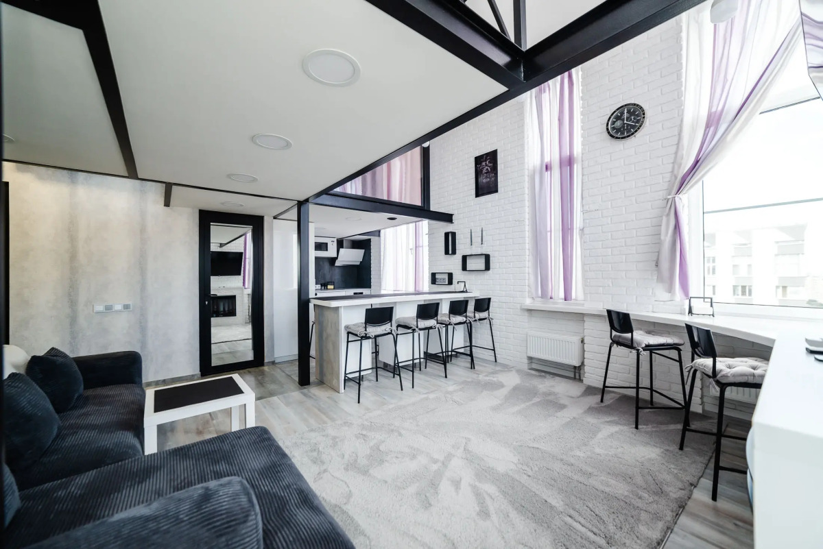 Квартира Лофтрент470