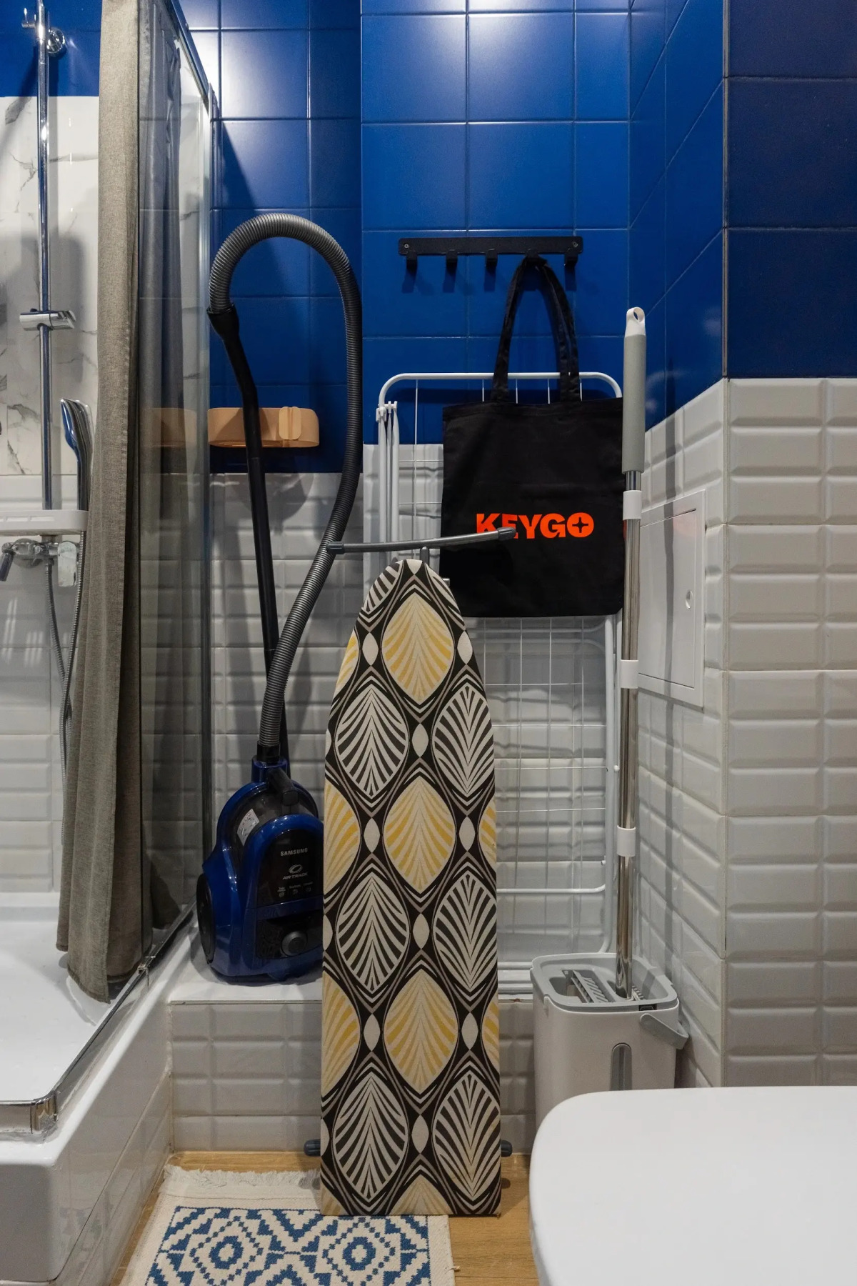 Апартаменты KeyGo 1011 Студия рядом с метро Окружная