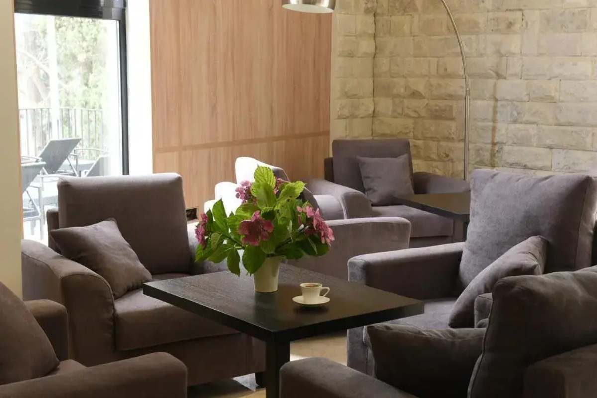 Abaash Afon (Абааш Афон)