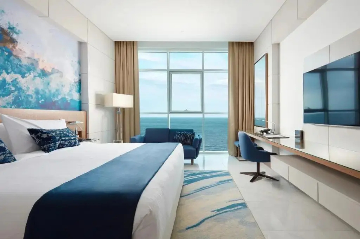 Курортный отель Royal M Al Aqah Beach Resort by Gewan