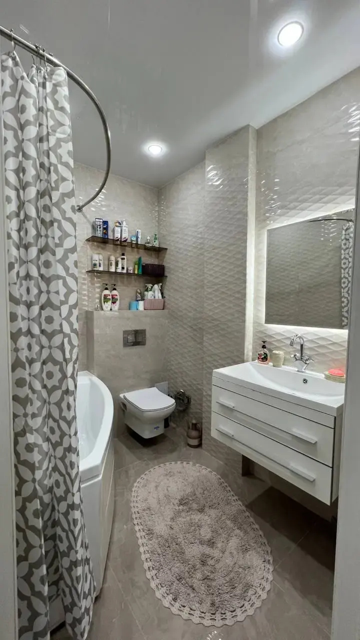 Апартаменты Sky City