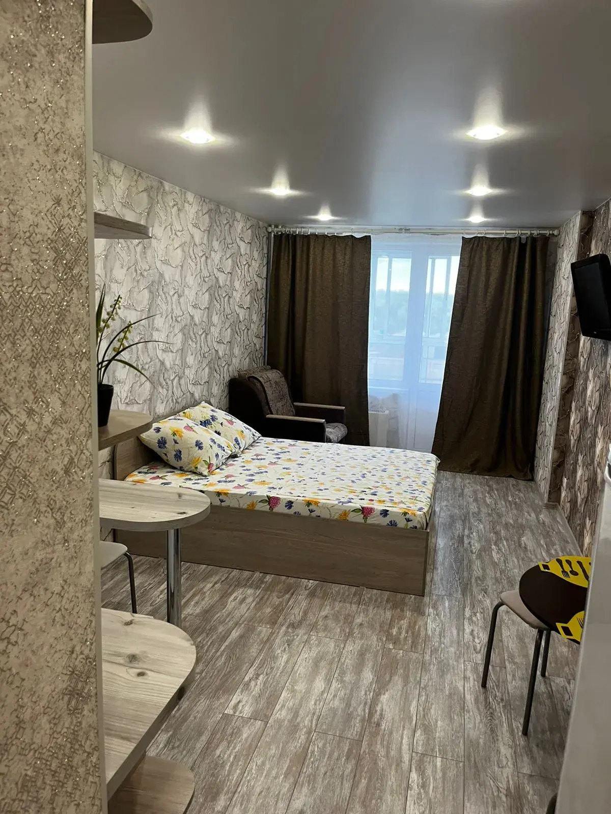 Апартаменты Большая Подгорная 87 блок 7