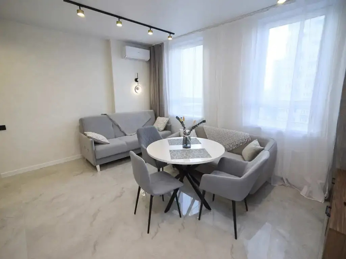 Апартаменты Премиум у Океаниса и Парка Швейцарии