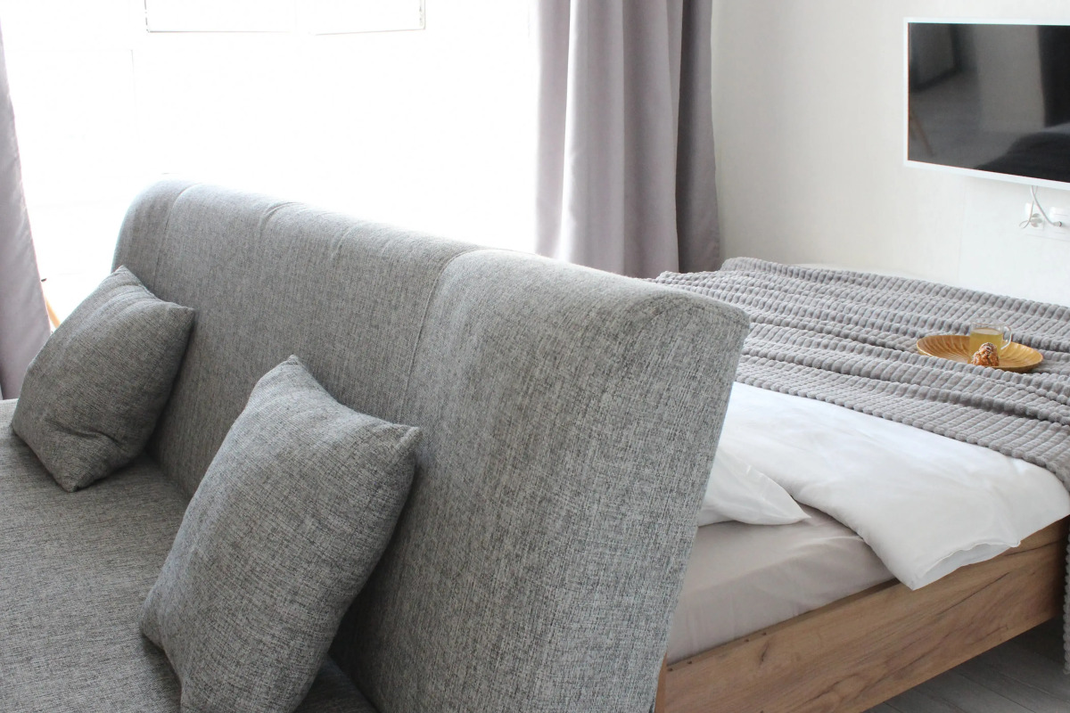 Квартира - студия 30м2  рядом с Монументом Дружбы