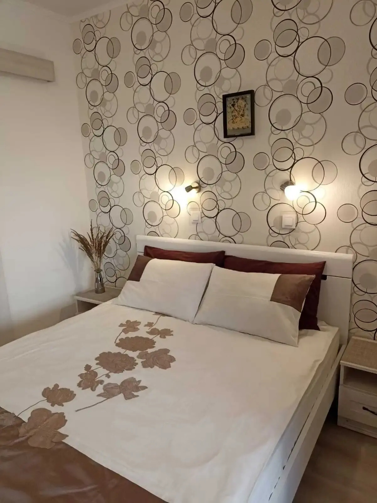 Апартаменты фисташковые на Солнечной улице 17