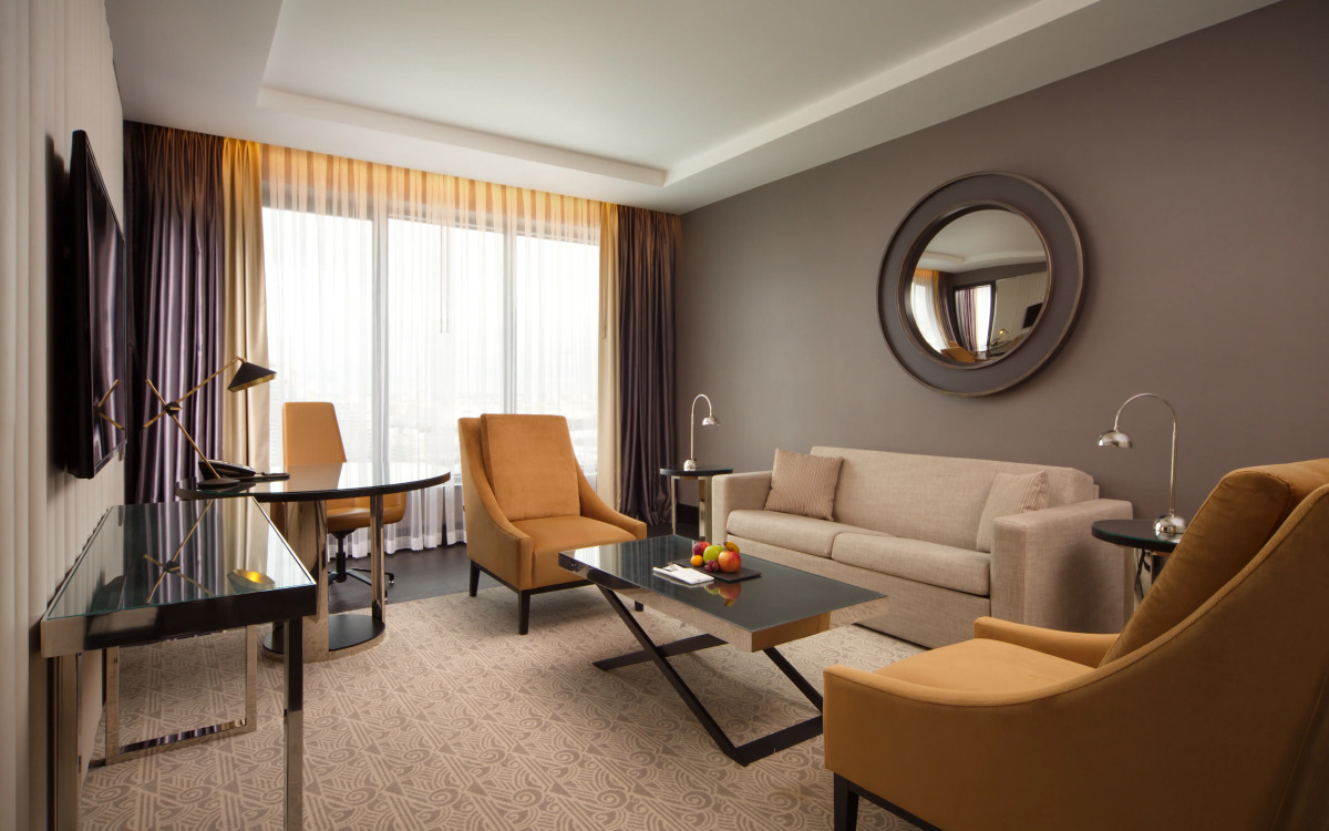 Отель DoubleTree by Hilton Minsk