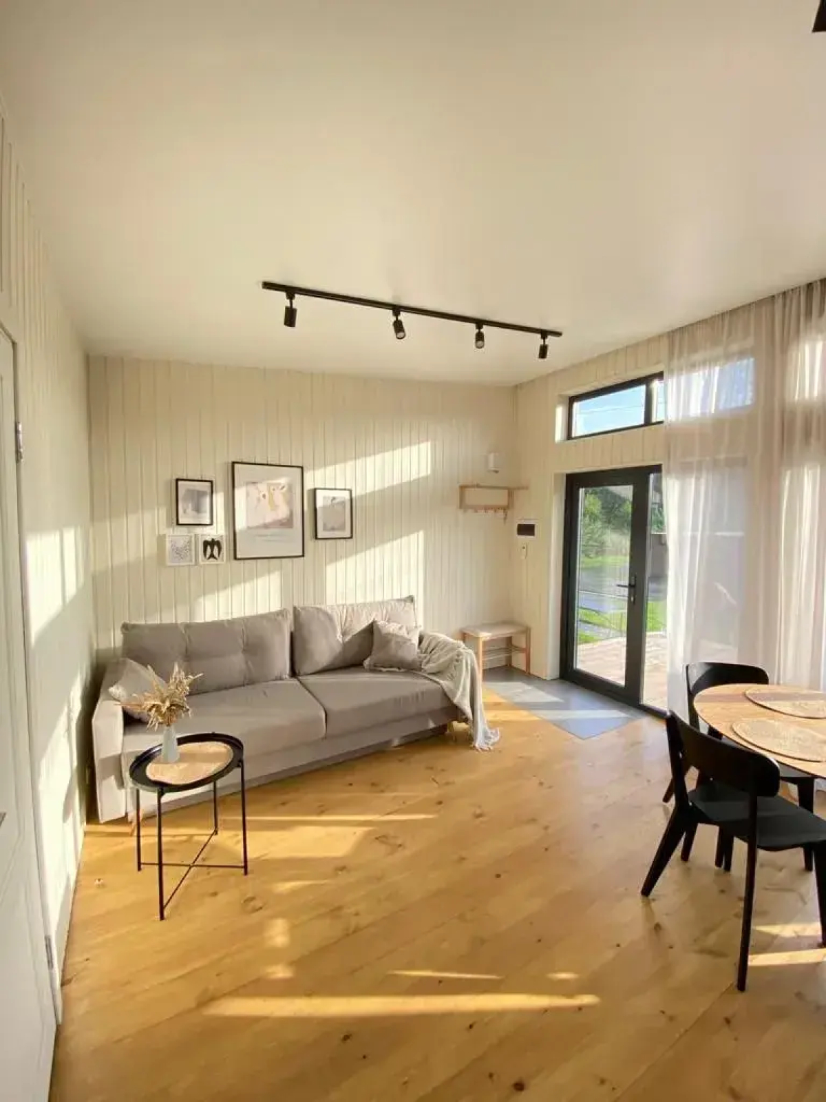 Апартаменты Заозерная 28