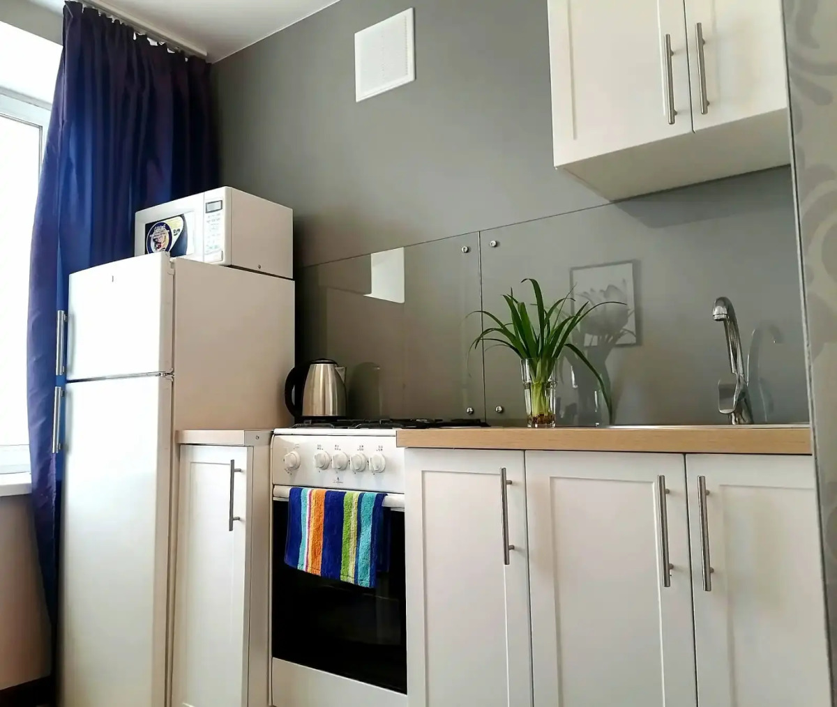 Апартаменты на Сенной 3