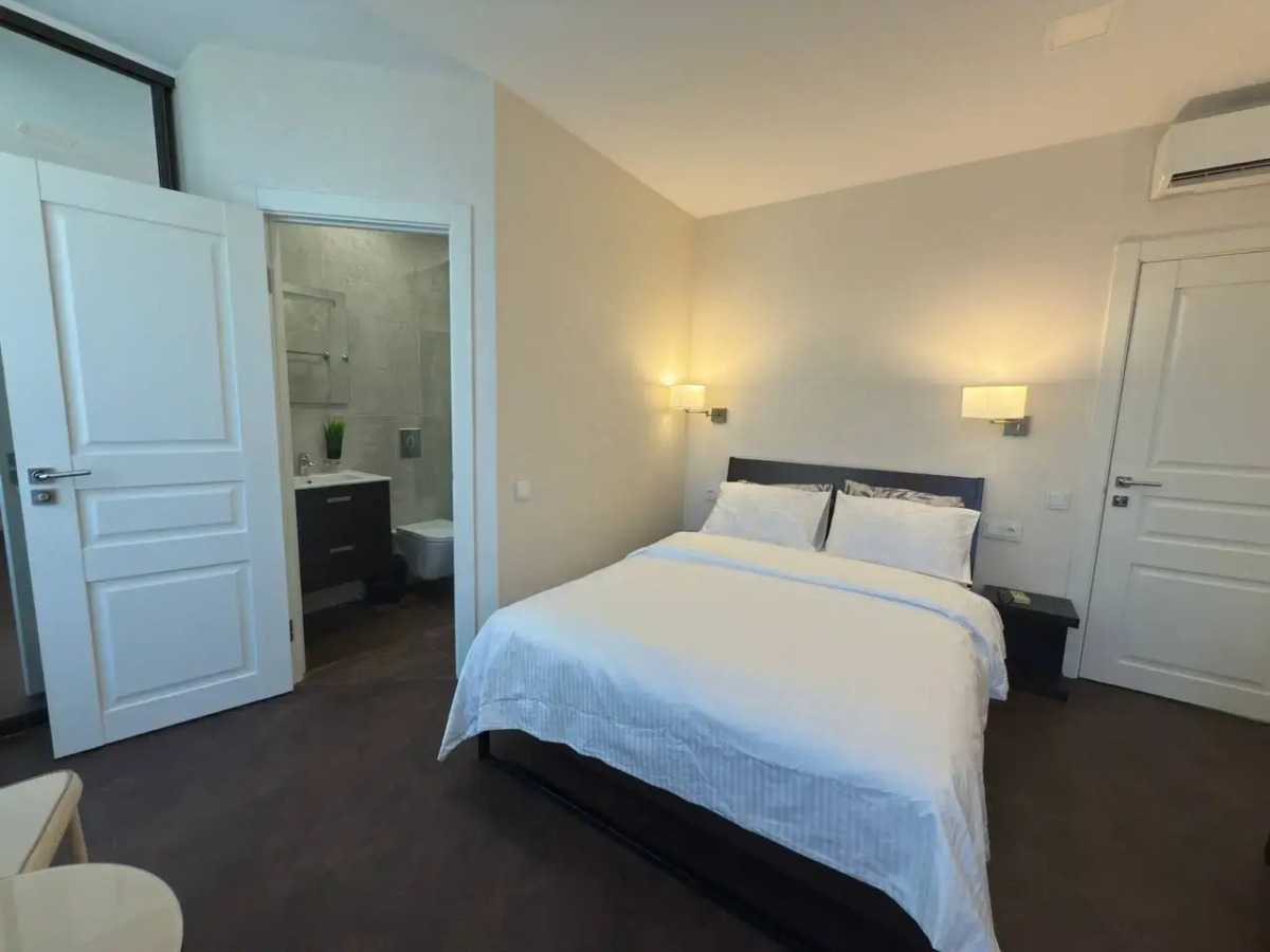 Апартаменты Deluxe c двумя спальнями и сан. узлами на Баумана ApartKazan