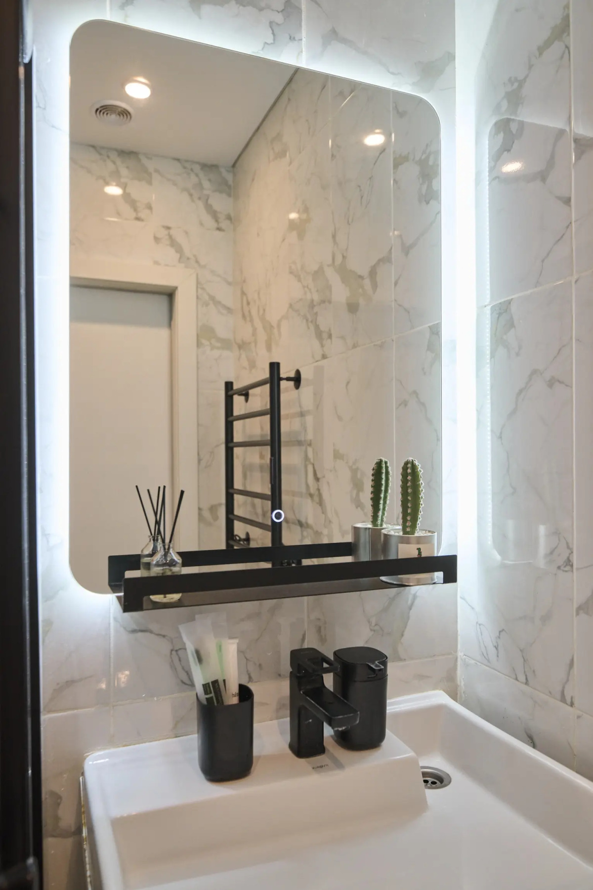 Апартаменты Ленинский 158