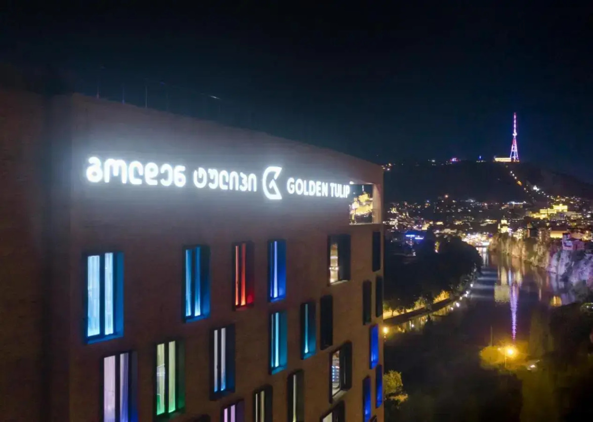 Hotel Golden Tulip Design Tbilisi