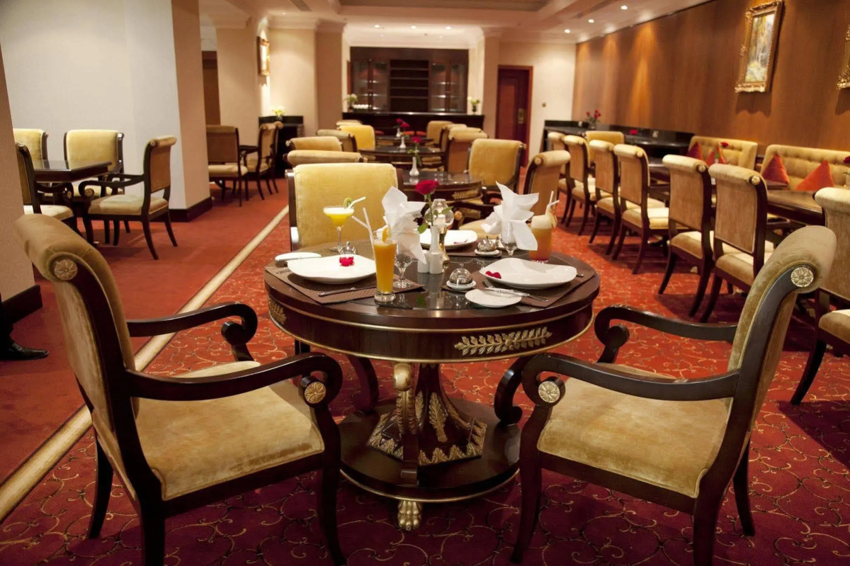 Отель Grand Excelsior Hotel Al Barsha