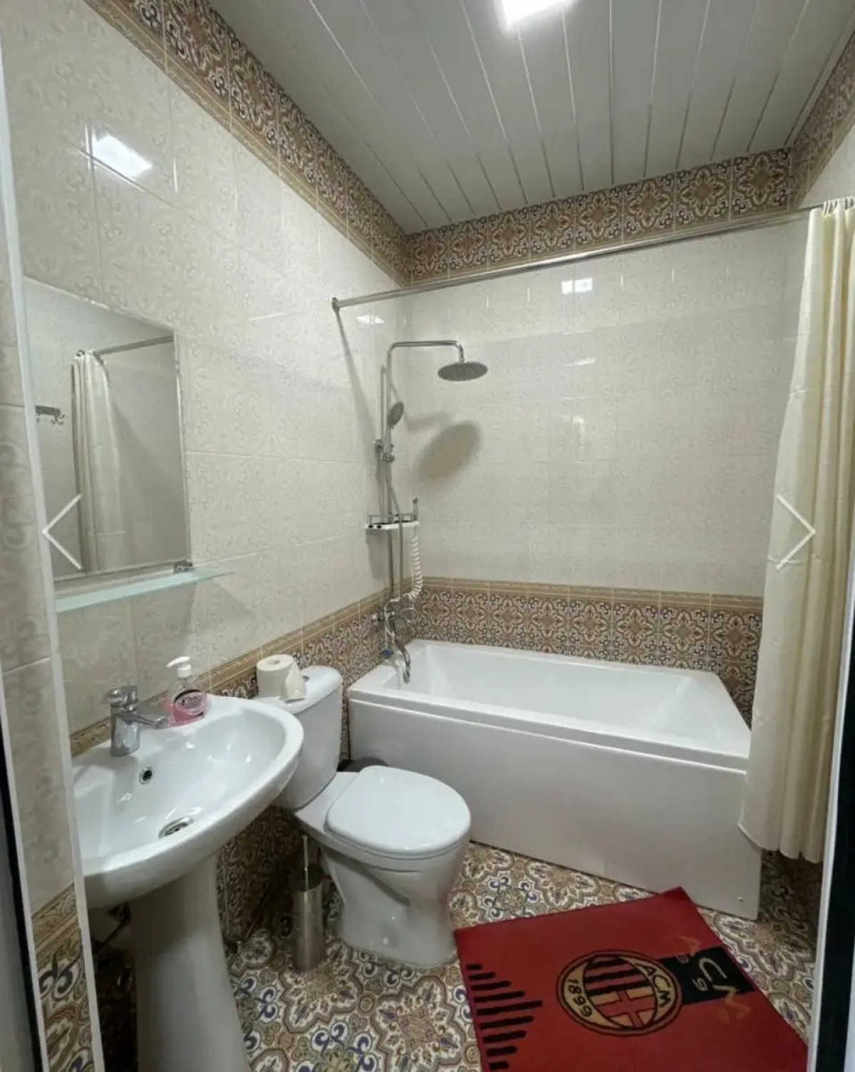 Отель Qamar
