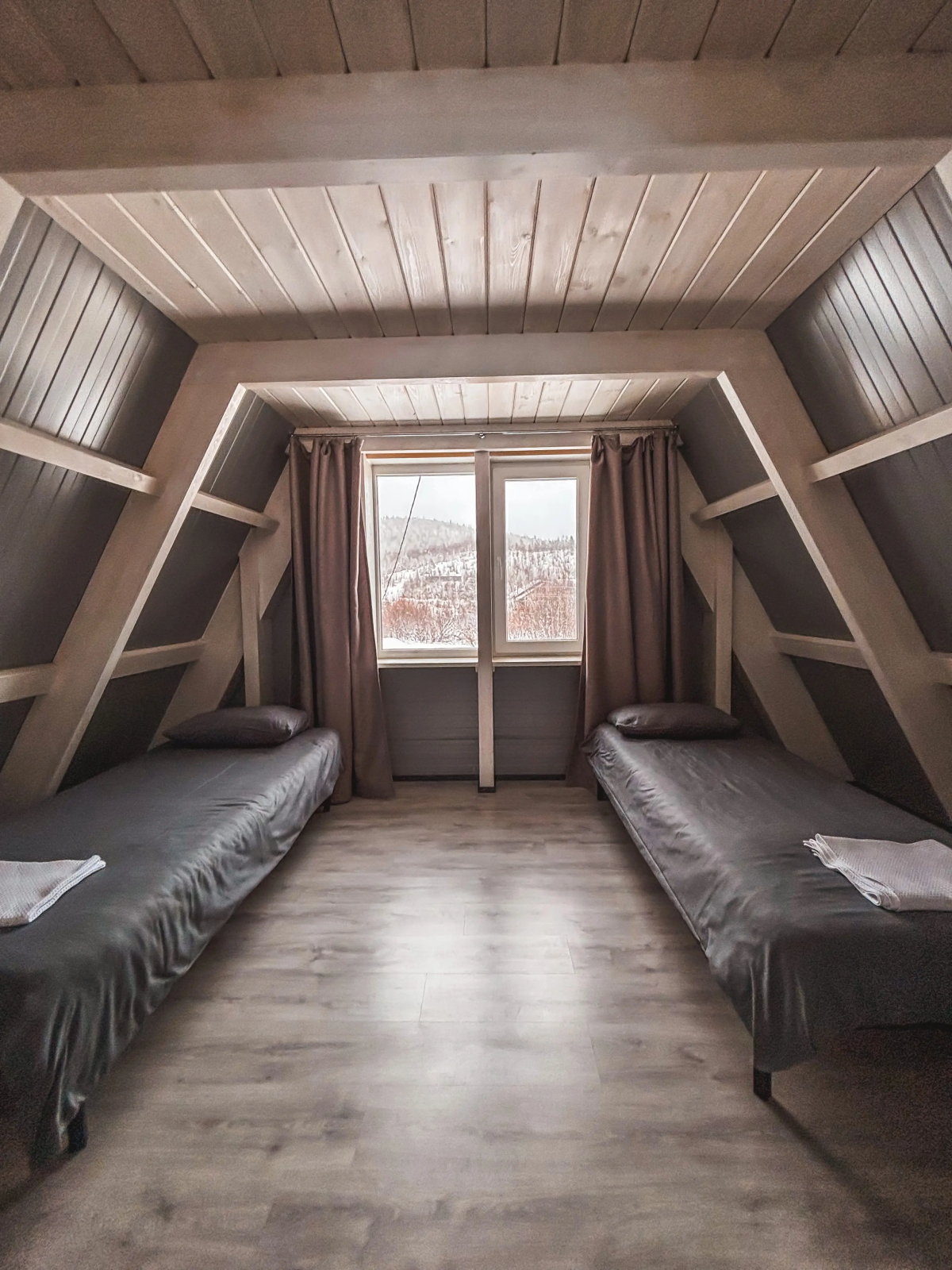 Вилла Семейно-Туристический загородный клуб Карамелькино Коттедж 4