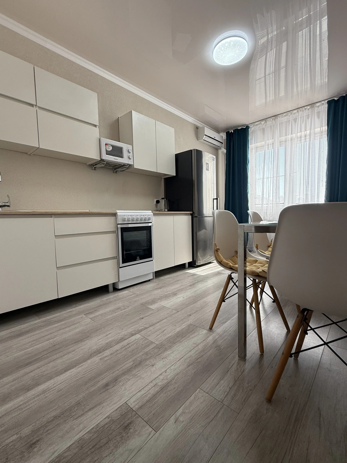 Квартира Евродвушка на Симиренко