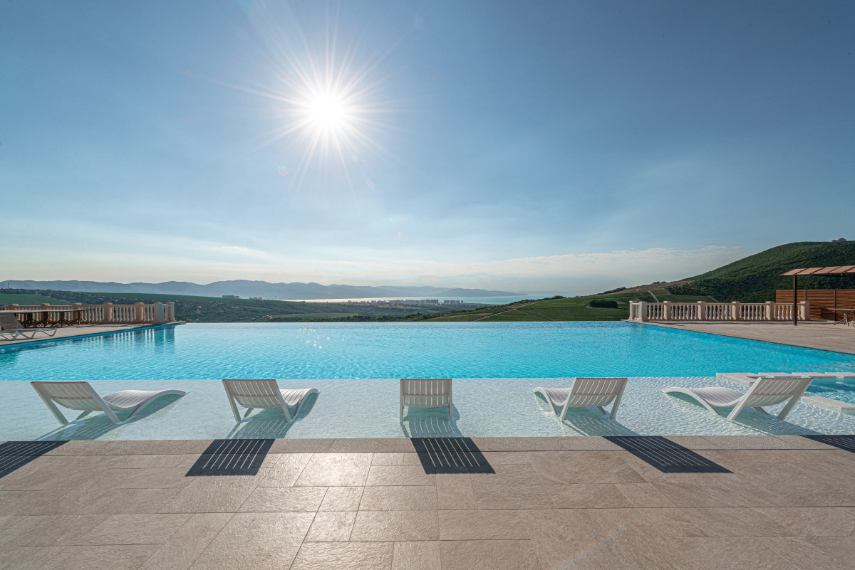 Отель Шато Пино