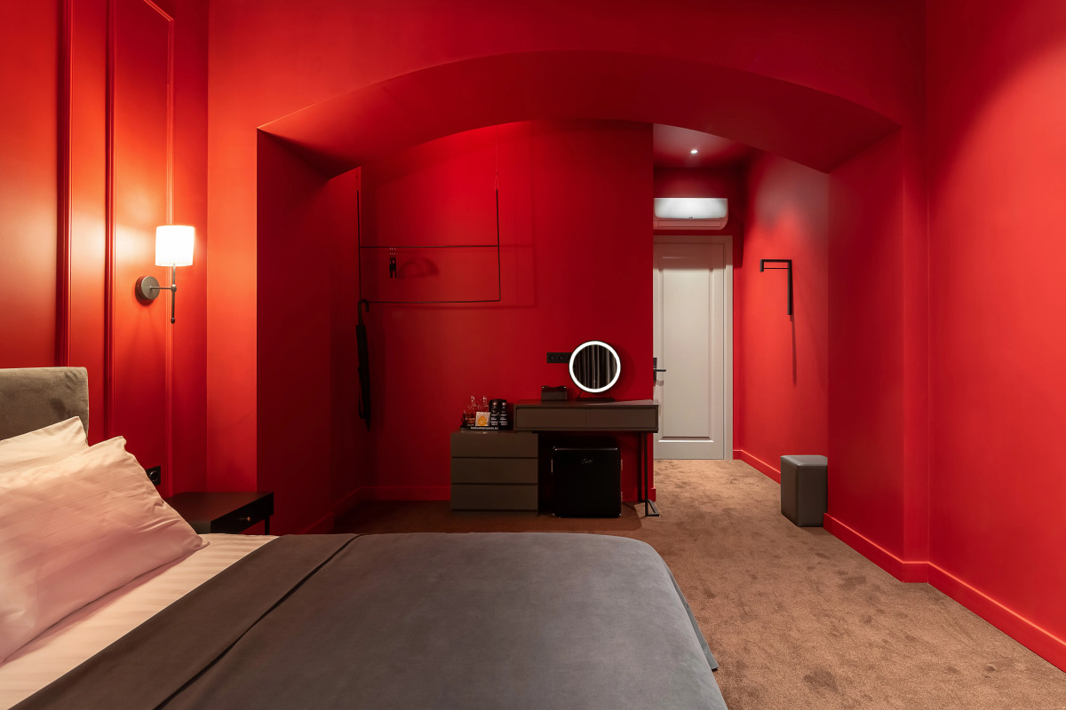 Апартаменты Red room в NikolaevBuilding