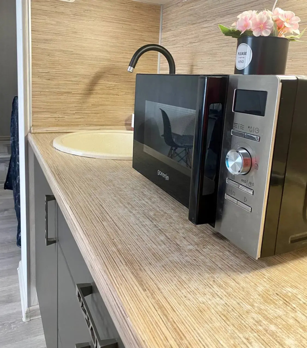 Квартира Двухкомнатная квартира с современным ремонтом