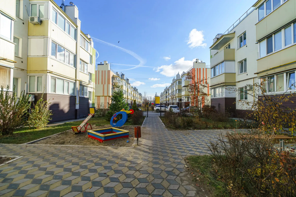 Квартира комфоpтнaя в новостpойкe для рaботы и отдыхa.