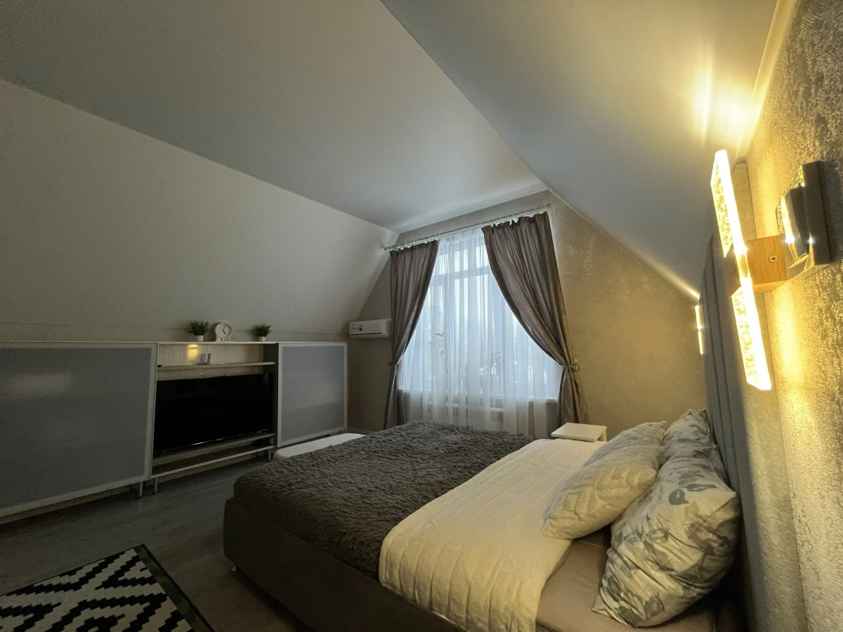 Частный Дом Уютное Гнездышко в Центре Города